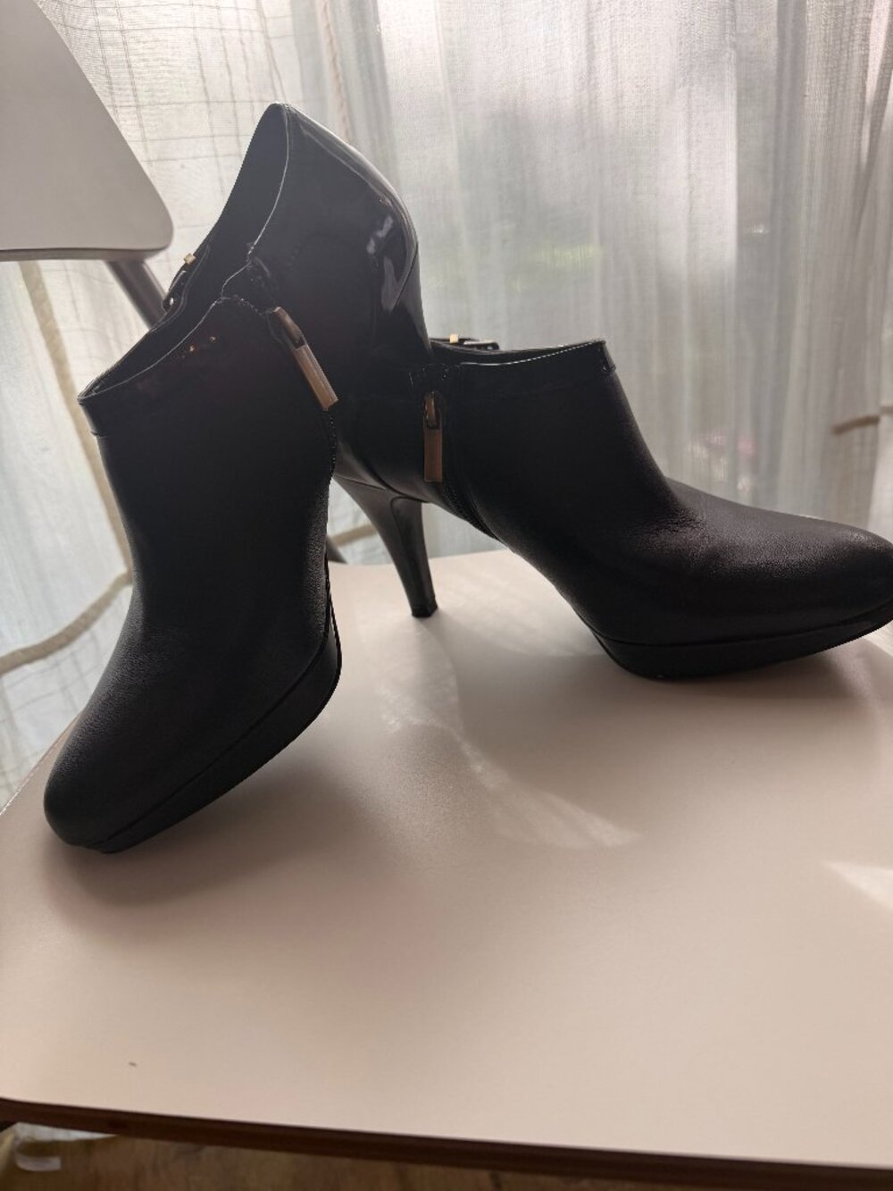 Bandolino Black Ankle Boots